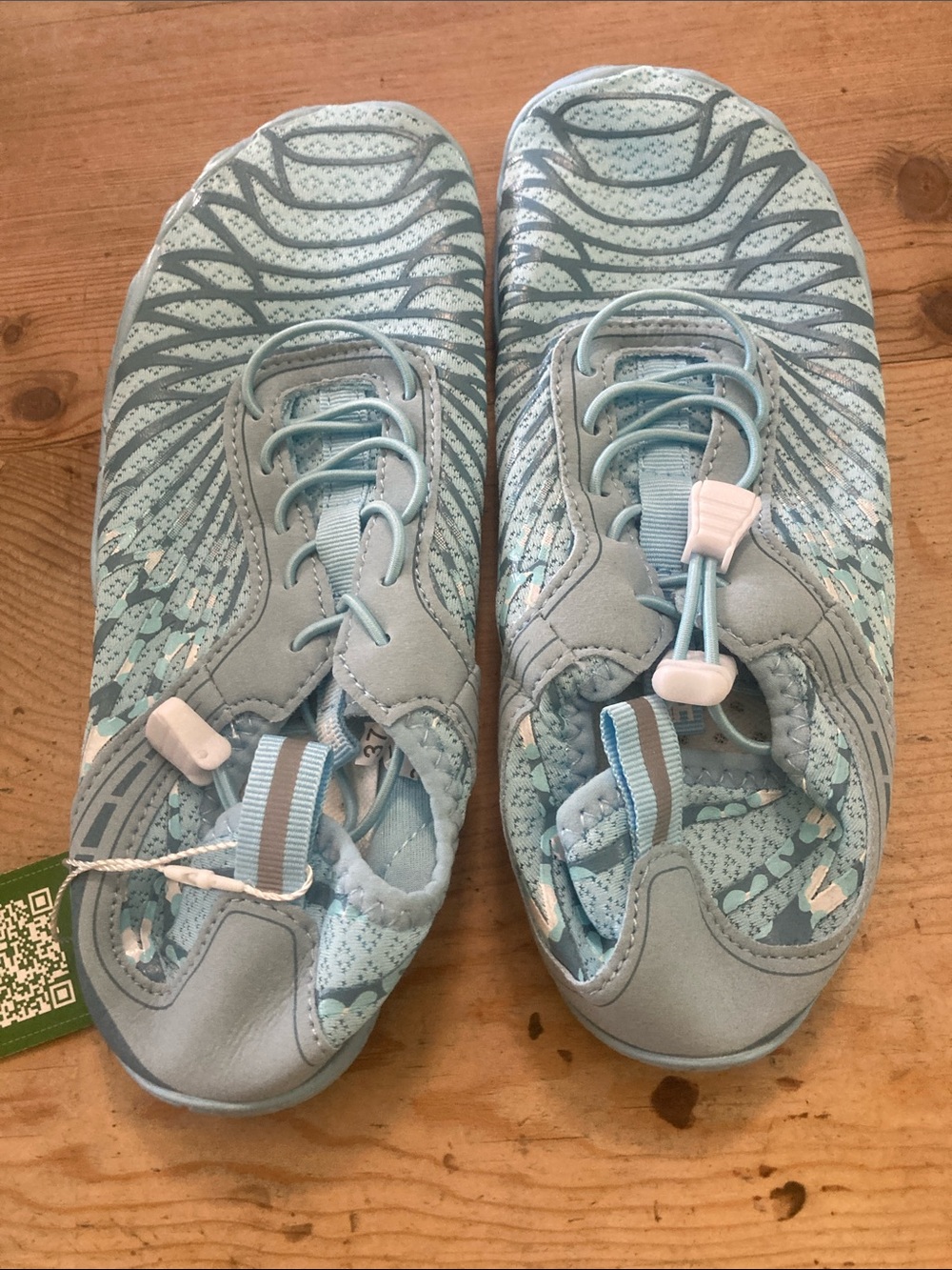 Women’s Light Blue Athletic Water Shoes with Quick-Tie Closure